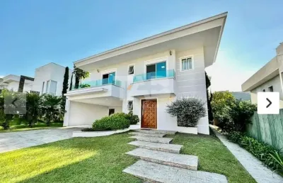 Casa em condomínio fechado com 4 quartos à venda na Avenida das Arapongas, 1265, Ariribá, Balneário Camboriú