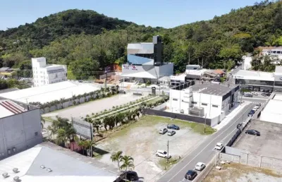 Terreno com 9.600m² à venda | ariribá, balneário camboriú