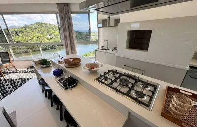 Apartamento quadra mar á venda | balneário camboriú