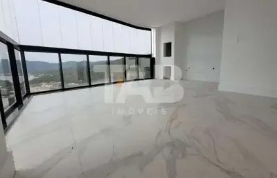 Apartamento com 3 suítes à venda | balneário perequê