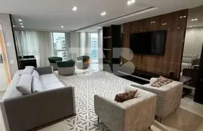Apartamento com 4 quartos para alugar na Rua Delfim Mário Pádua Peixoto, 350, Praia Brava, Itajaí