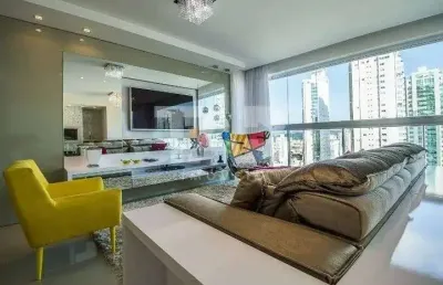 Apartamento com 3 quartos para alugar na Rua 3600, 133, Centro, Balneário Camboriú