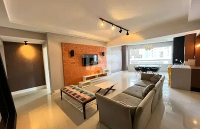 Apartamento com 3 quartos para alugar na Rua 4400, 100, Centro, Balneário Camboriú