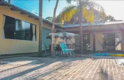 Casa com 4 quartos à venda na Rua Açucena, 243, Morrinhos, Bombinhas