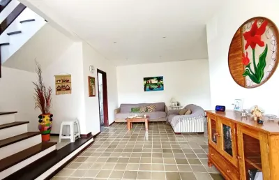 Casa com 5 quartos à venda na Rua Padre Odilon Lôbo, 61, Guaxuma, Maceió
