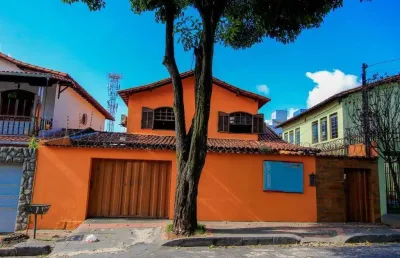 Casa com 6 quartos à venda na Rua Professor Patrocínio Filho, 293, Palmares, Belo Horizonte