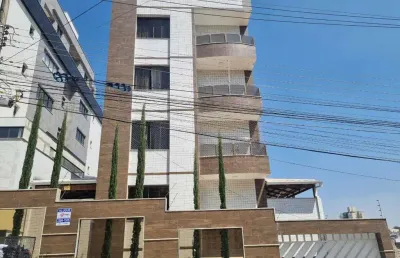 Área privativa / garden com 3 quartos para alugar em contagem