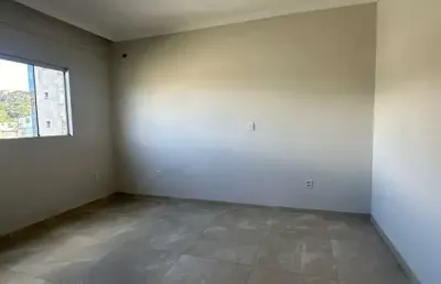 Casa com 2 quartos para alugar na Rua Dante Scalzo, 60, Jardim Vitória, Belo Horizonte