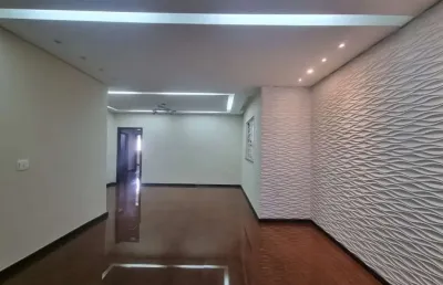 Casa com 3 quartos para alugar na Rua Marte, 1048, Jardim Riacho das Pedras, Contagem