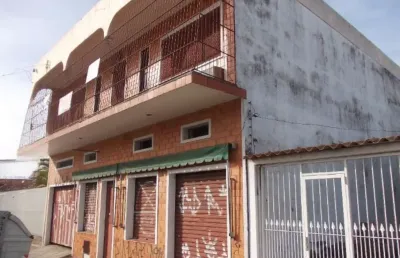 Casa com 3 quartos à venda na Rua Clóvis Pestana, 128, Vila Imbui, Cachoeirinha
