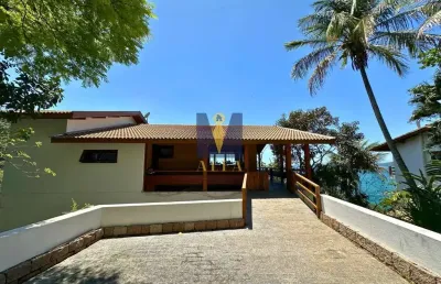 Casa em condomínio fechado com 4 quartos à venda em Toninhas, Ubatuba 