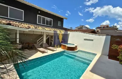Casa de alto padrão com 4 suítes e área de lazer completa – praia do lázaro, ubatuba