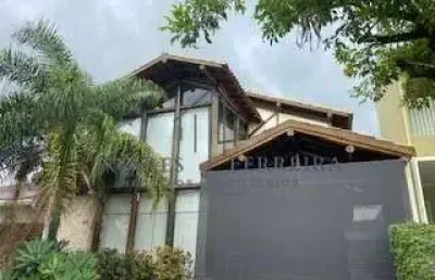 Lindo sobrado no condomínio portal dos ipês, com 03 suítes, cozinha americana, academia, área gourmet com piscina, churrasqueira e spa.