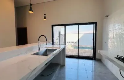 Casa ampla e moderna em condomínio à venda em salto-sp, residencial lagos d'icaraí: 3 quartos, 3 suítes, 2 salas, 5 banheiros, 4 vagas, 171m².