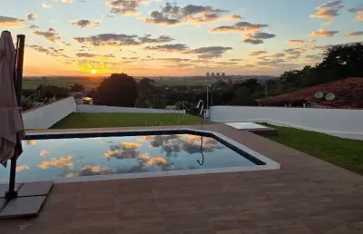 Chácara de 1000m² à venda em condomínio exclusivo em salto-sp: 3 quartos, suíte, 2 salas, 3 banheiros, 2 vagas, 222m².