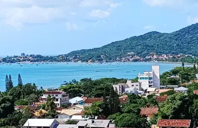 Apartamento no skyline pronto para morar na praia de armação.