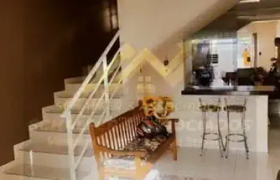 Casa com 2 quartos à venda na Rua Cingapura, 950, Santa Regina, Camboriú