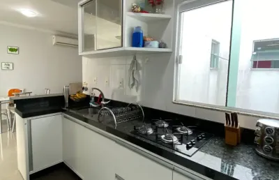 Exelente  apartamento mobiliado no centro de camboriu !!!