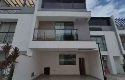 Excelente triplex semi mobiliado em camboriu  oportunidade! 900 mil!