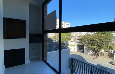 Cobertura ampla e bem localizada em balneário camboriú