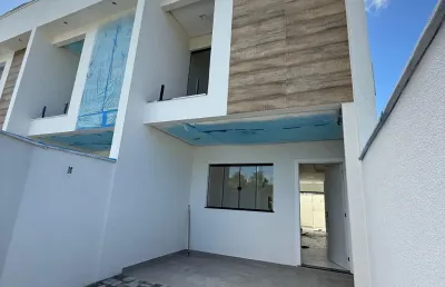 O melhor preço da região sobrado com 3 quartos sendo uma suíte.