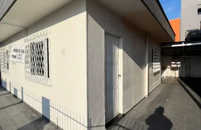 Casa em balneario otima localizaçao! pagamento somente avista!
