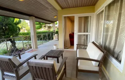 Casa em condomínio fechado com 5 quartos à venda na Rua Rio das Graças, 378, Vilas do Atlantico, Lauro de Freitas