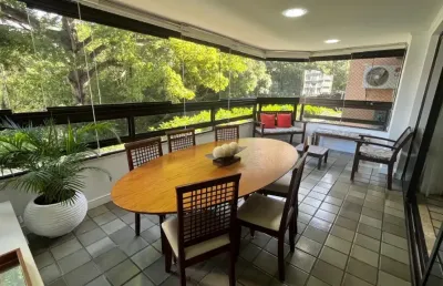 Maravilhoso 4 suítes com 230m2 no alto do itaigara, em um nobre condomínio