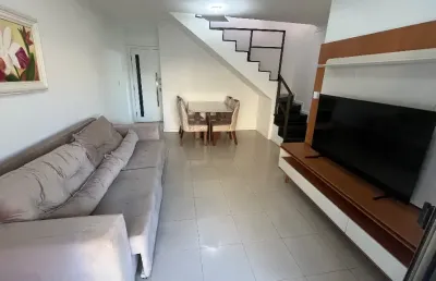 Excelente cobertura duplex costa azul 4/4 mobiliada com piscina
