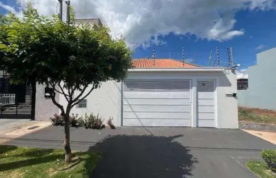 Casa com 3 quartos à venda na Rua Alvarinda Ferreira Jorge, 311, Bom Jardim, Maringá