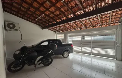 Imperdível oportunidade: casa à venda em indaiatuba-sp, jardim califórnia, 4 quartos, 1 suíte, 1 sala, 3 banheiros, 2 vagas.