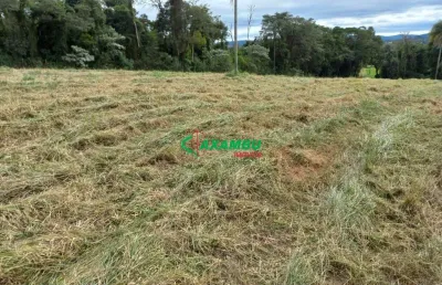 Sítio à venda em jundiaí-sp com 54.000 m²,  casa com 02 dormitórios, 01 banheiro, 01 cozinha 04 vagas de garagens.
