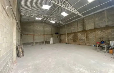 Barracão / Galpão / Depósito com 1 sala para alugar na Rua Henrique Cantador, Thomaz Coelho, Araucária
