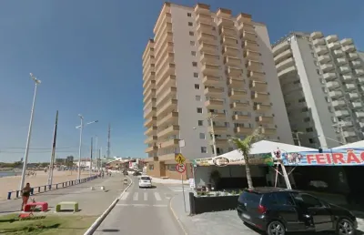 Apartamento mobiliado em prédio frente mar na praia central de barra velha!