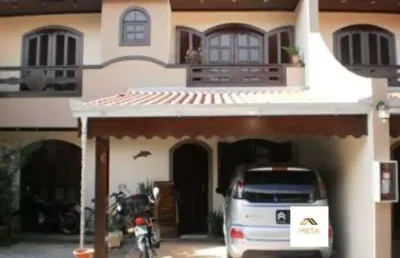 Casa com 3 quartos à venda no Centro, Navegantes 