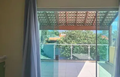 Sobrado à venda no jardim cambuci, região de brás cubas em mogi das cruzes, sp, com 4 dormitórios, sendo 1 suíte.