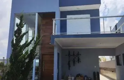 Aruã brisas ii - sobrado de alto padrão à venda no condomínio aruã brisas ii em mogi das cruzes, sp, com 4 dormitórios, sendo 3 suítes.