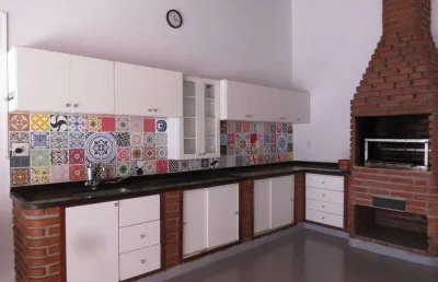 Casa sobrado à venda no bairro alto ipiranga em mogi das cruzes, com 3 dormitórios e amplo espaço gourmet.