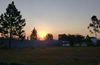 Residencial granja anita - oportunidade terreno de esquina à venda no condomínio granja anita em mogi das cruzes, sp com 358,82 m²