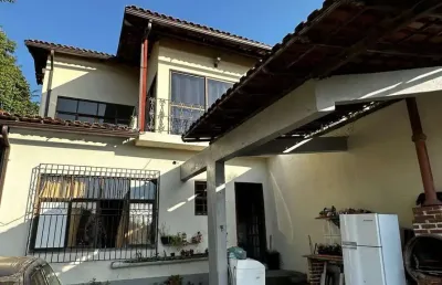 Sobrado para venda em rio de janeiro, freguesia (jacarepaguá), 2 dormitórios, 1 banheiro, 3 vagas