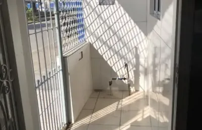 Sobrado a venda no bairro do estuário, valor r$330.000,00