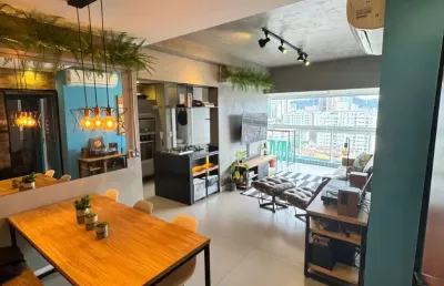 Apartamento com 2 vagas de garagem e porteira fechada