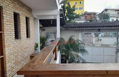 Excelente localização- casa com 3 dormitórios à venda, 345 m² por r$ 1.800.000 - centro - arujá/sp