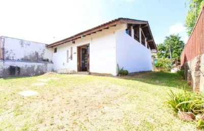 Casa com 2 quartos à venda na Avenida Faria Lobato, 117, Sarandi, Porto Alegre