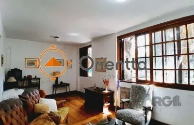 Imobiliária orientta aluga casa de 160m² no bairro moinhos de vento com 4 dormit