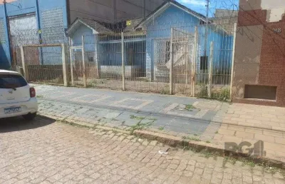 Terreno à venda na Avenida Paraná, 910, São Geraldo, Porto Alegre