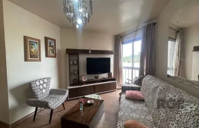 Apartamento a venda, dois dormitórios mobiliado no bairro cristal.