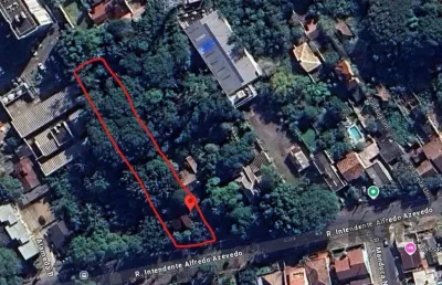 Terreno à venda na Rua Intendente Alfredo Azevedo, 580, Glória, Porto Alegre