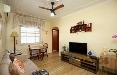 Apartamento de 02 dormitórios no bairro moinhos de vento