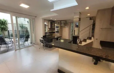 Venda, casa com 3 dormitórios, sendo 2 suítes, piscina, opção para 4º dormitório